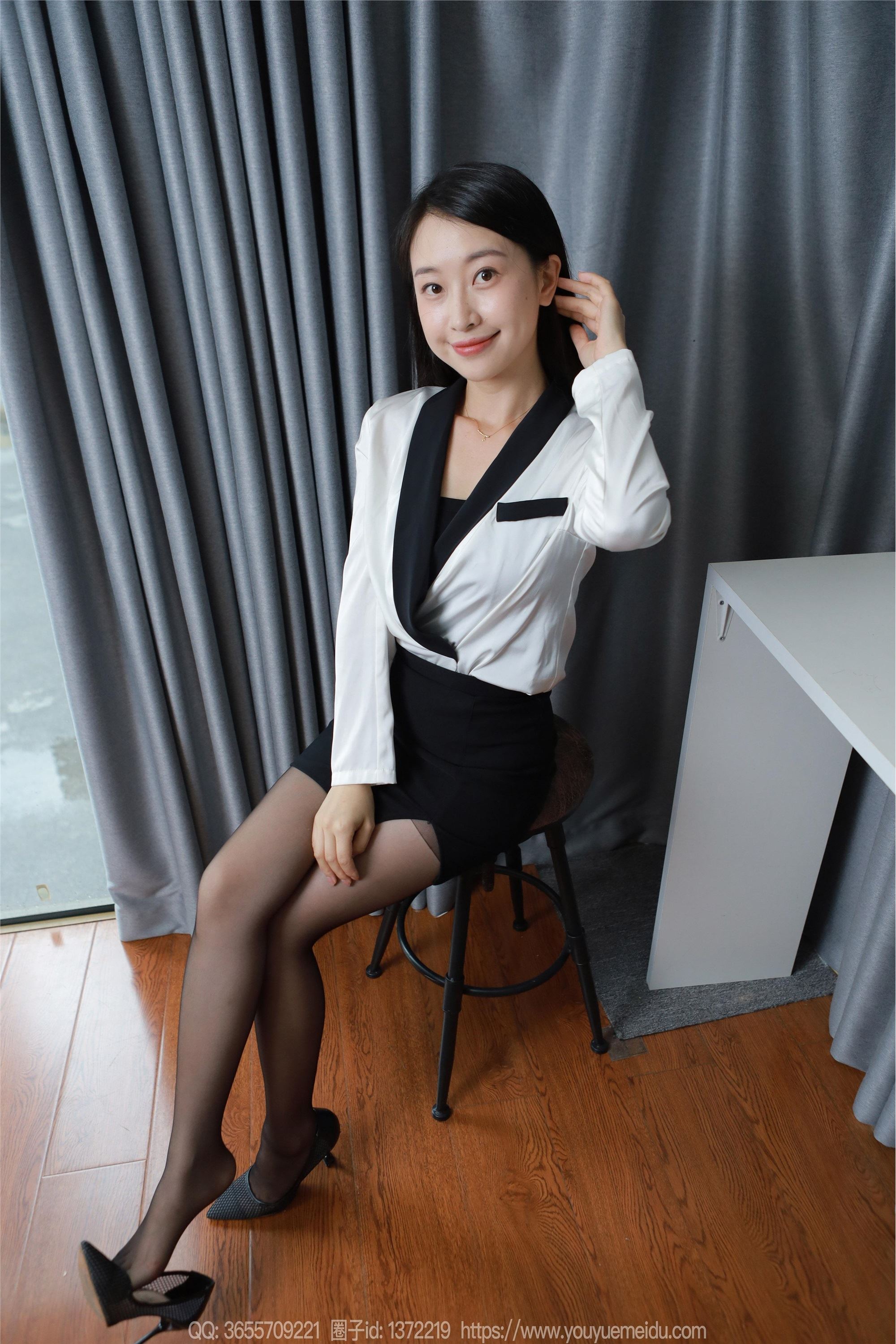 IESS异思趣向  2024.09.08 丝享家 1840 小婕《黑白职业装（下）》